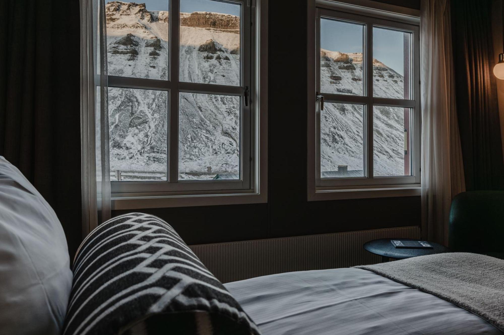 Funken Lodge Longyearbyen Exteriér fotografie